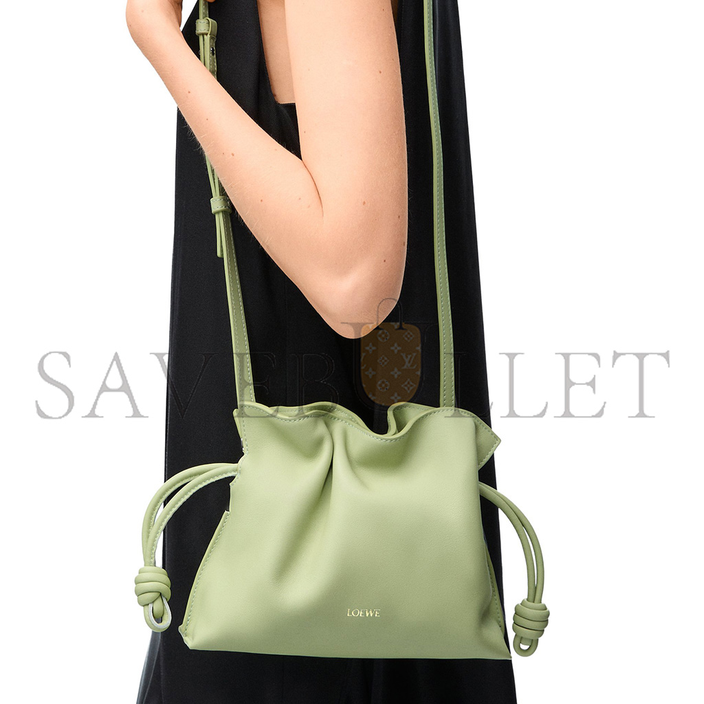 l*ew* mini flamenco clutch in nappa calfskin 0011182136 (23.9*18*9cm)